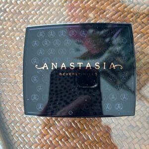 Anastasia Beverly Hills Blush Trio in Berry Adore